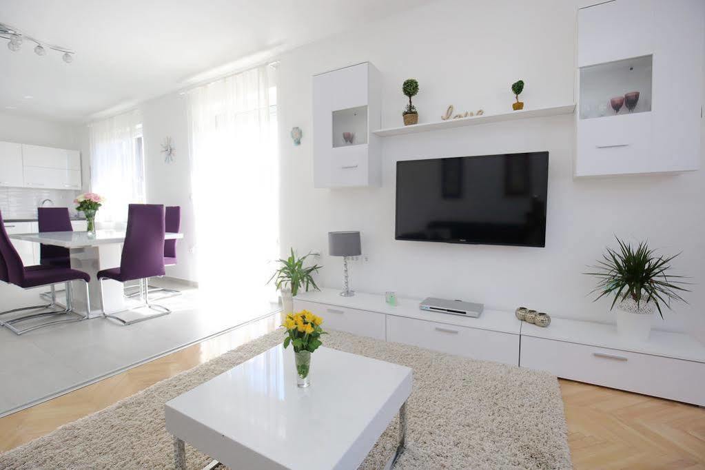 Apartments Martina Bibinje Eksteriør billede